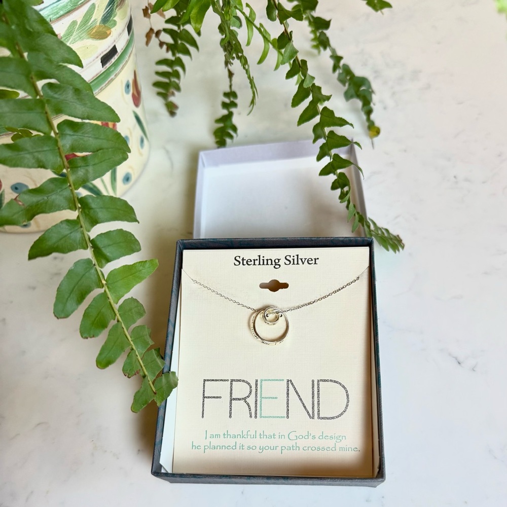 Sterling Silver Friendship Neclace 19” Chain. New in original gift box